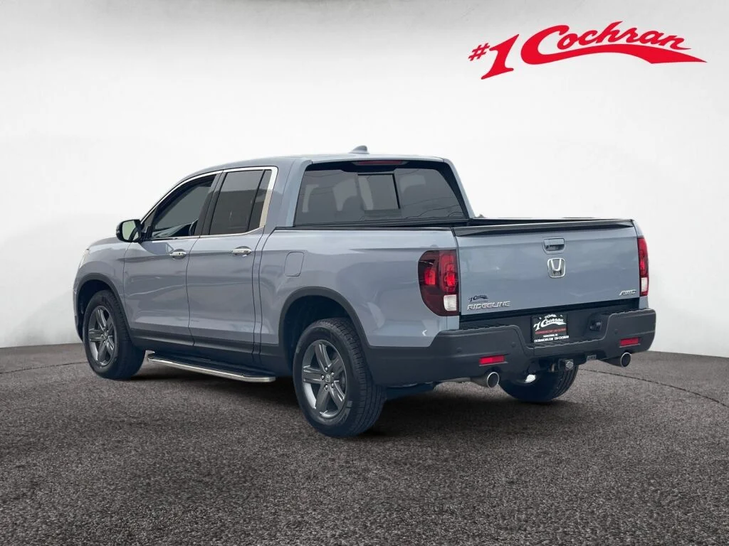 Certified Used 2022 Sonic Gray Pearl Honda RTL-E image 25