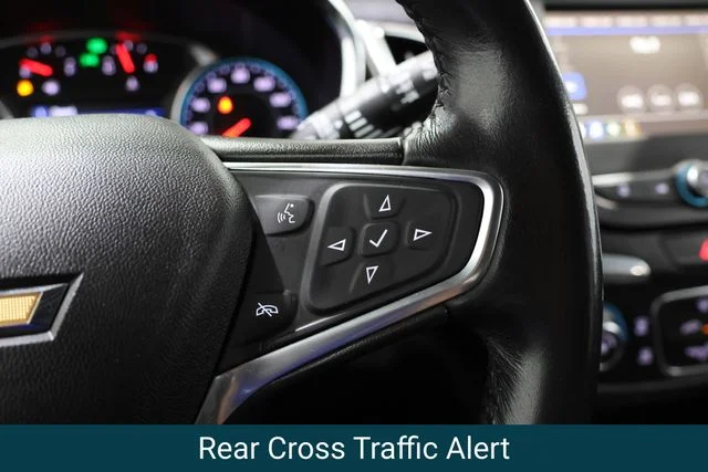 Used 2019 Summit White Chevrolet LT image 17