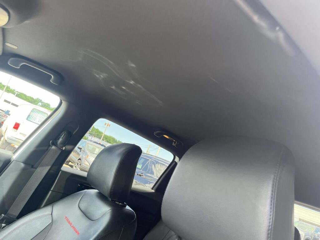 Certified Used 2024 Bright White Clearcoat Jeep Trailhawk image 5