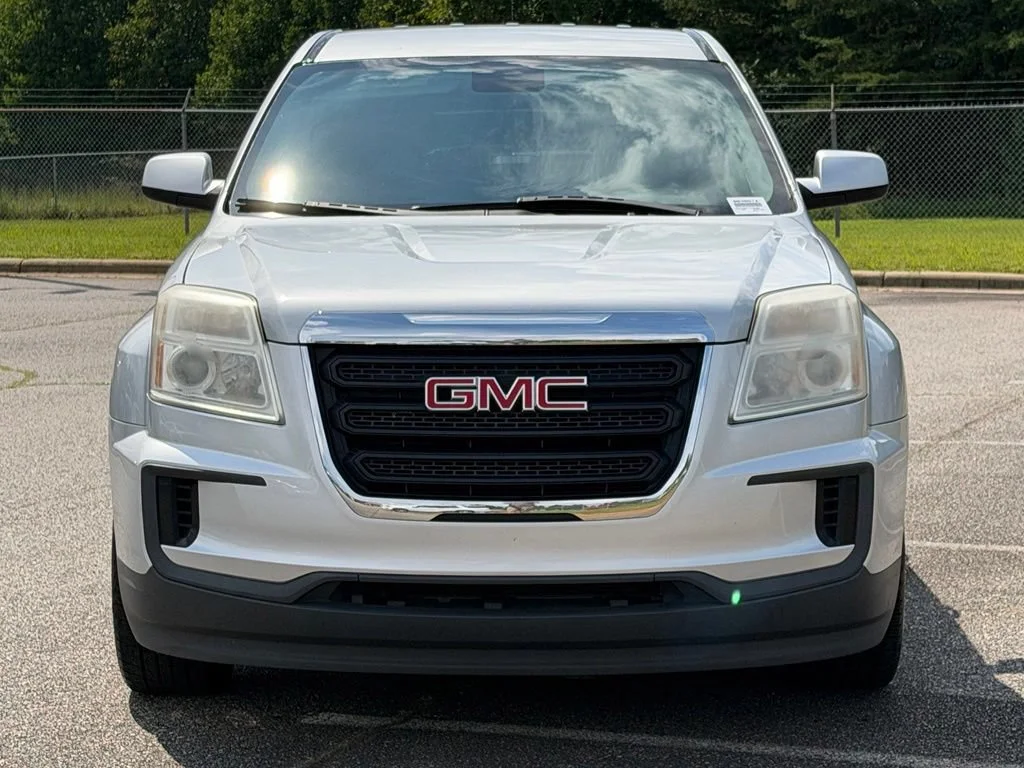 Used 2017 QUICKSILVER METALLIC GMC SLE image 34