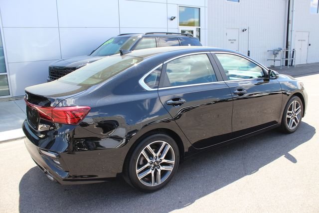 Certified Used 2020 Black Kia EX image 28