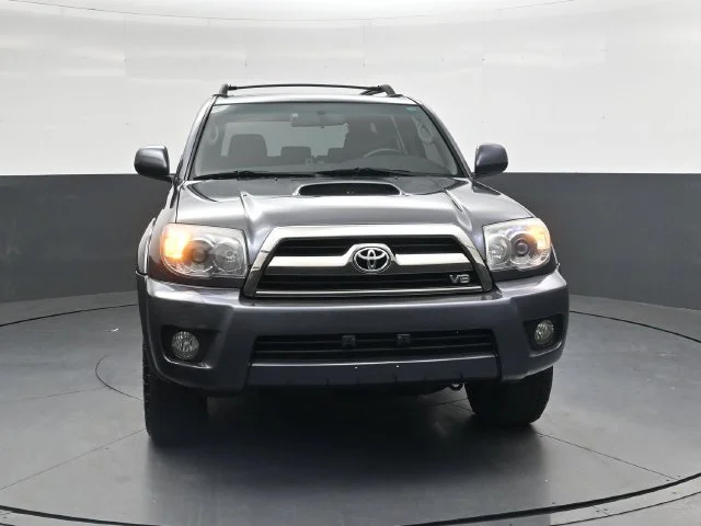 Used 2006 Galactic Gray Mica Toyota SR5 Sport image 11