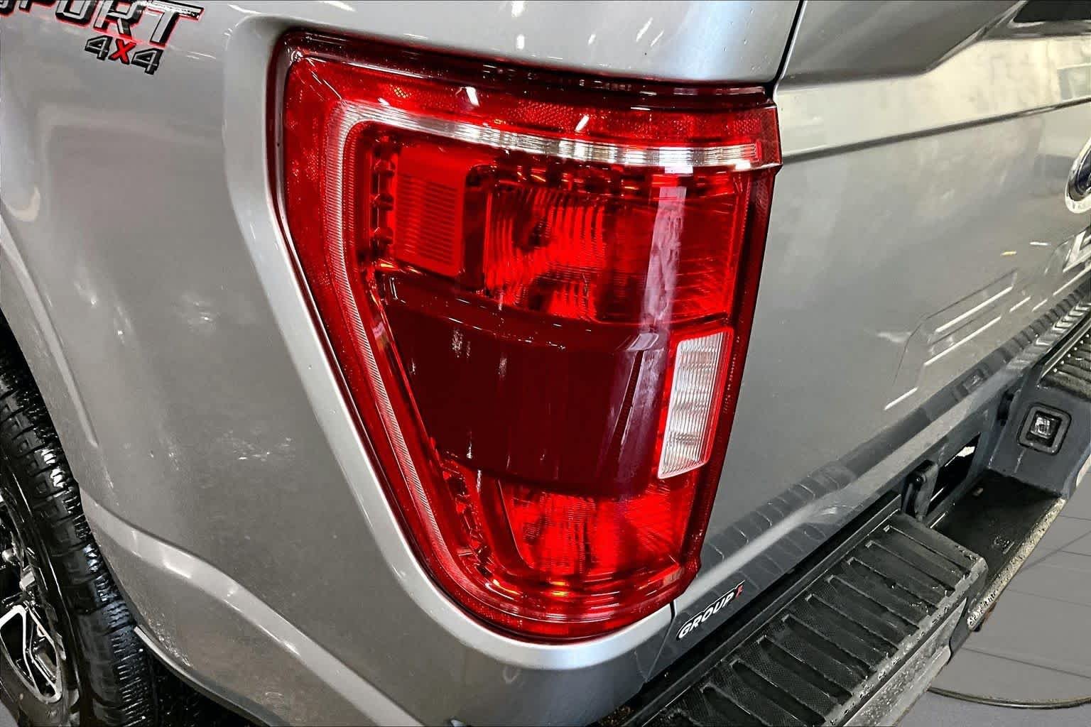 Used 2021 Iconic Silver Metallic Ford XLT image 26