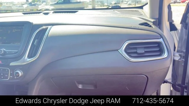Used 2019 Silver Chevrolet LT image 36