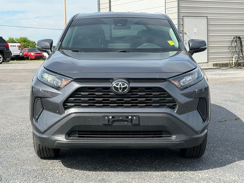 Used 2022 Gray Toyota LE image 10