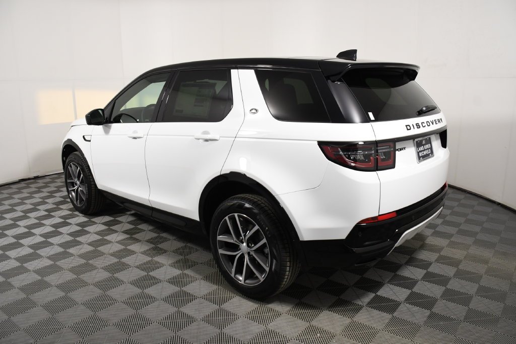 Certified Used 2026 Fuji White Land Rover Landmark image 3