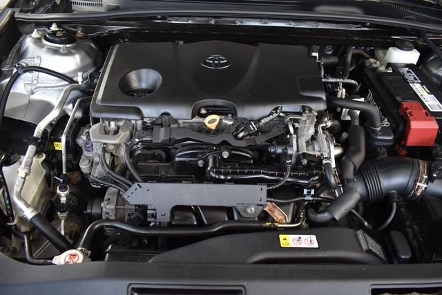 Used 2019 Silver Toyota SE image 31
