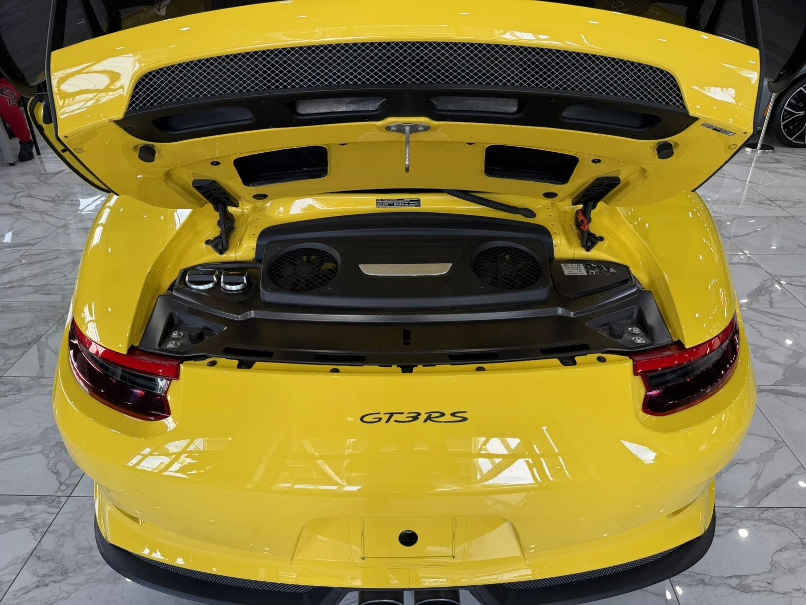 Used 2019 Racing Yellow Porsche GT3 RS Weissach Edition w/ Navi & rearCam image 15