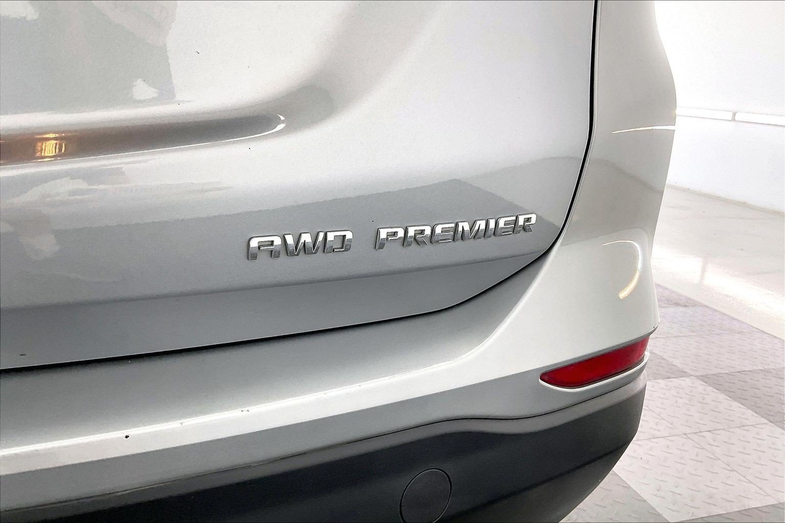 Used 2023 Sterling Gray Metallic Chevrolet Premier image 7