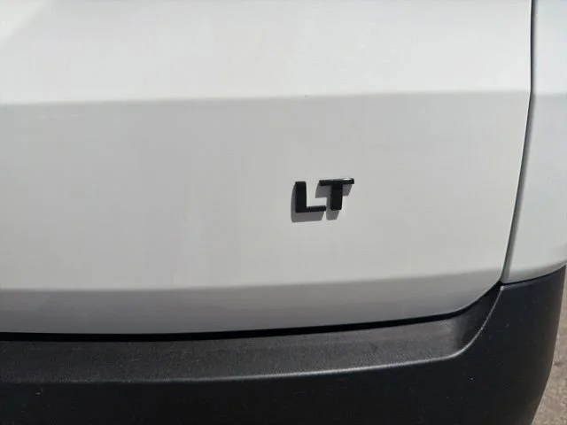 2023 Chevrolet Traverse 3LT - Photo 14