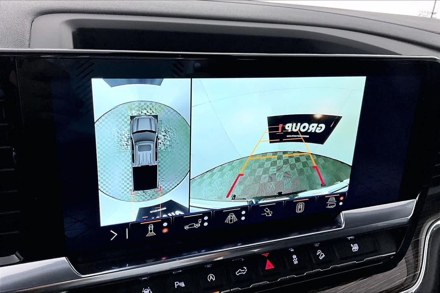 Used 2024 Volcanic Red Tintcoat GMC Elevation image 23