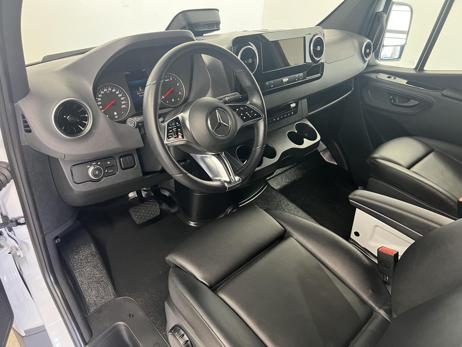 2025 Mercedes-Benz Sprinter Passenger Van Base - Photo 13
