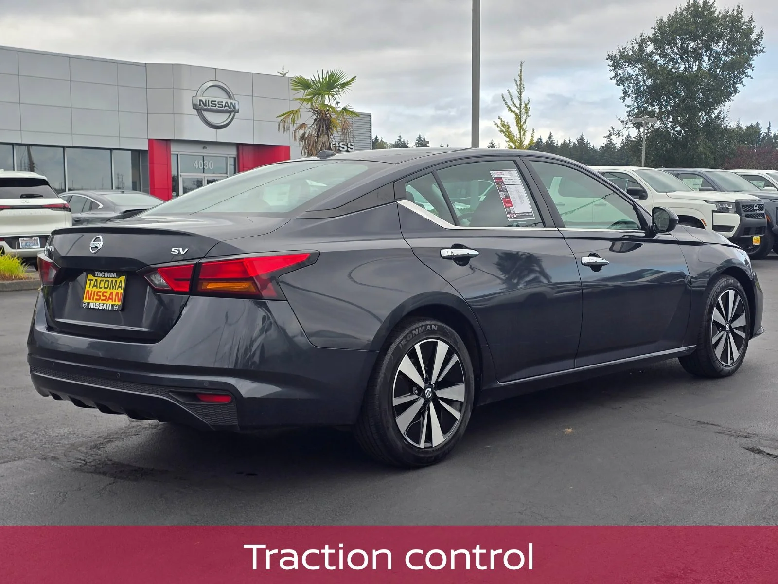 Used 2021 Blue Nissan 2.5 SV image 5