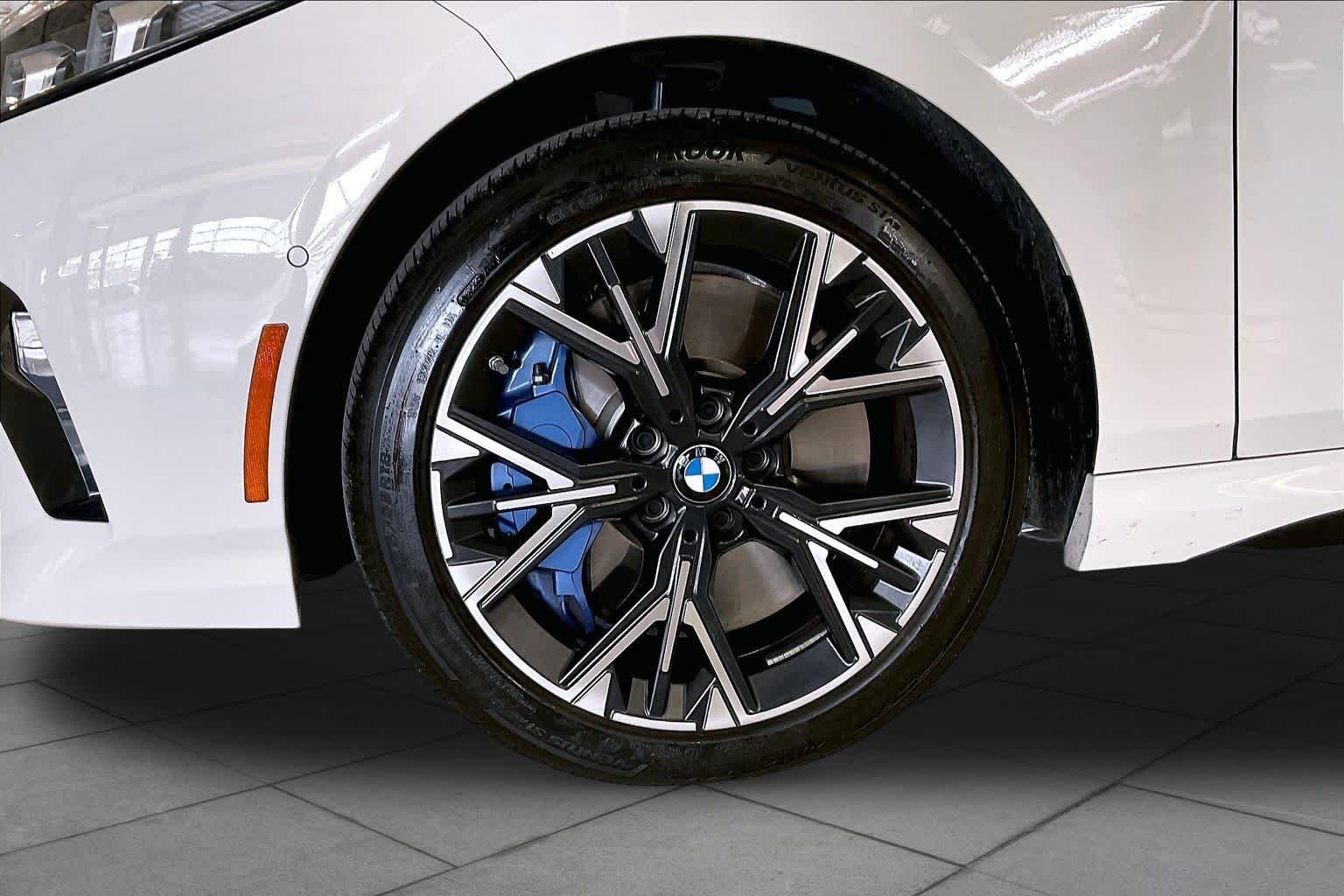 2025 BMW 2 Series M235 - Photo 10