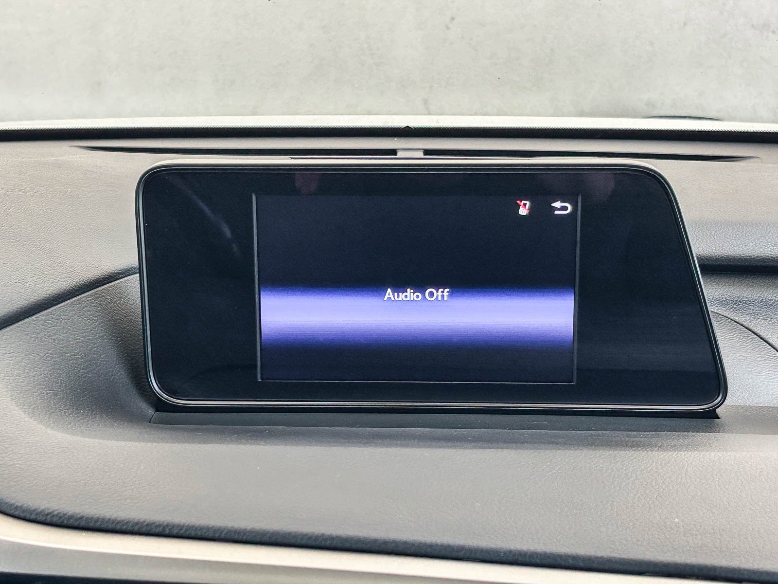 Used 2019 EMINENT WHITE PEA Lexus RX 450H image 14