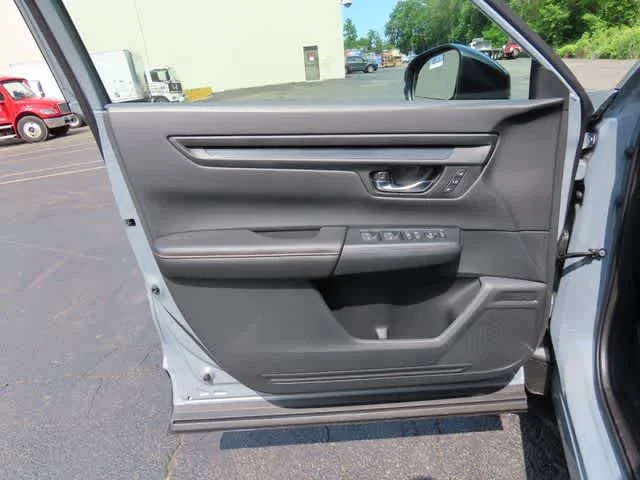 New 2026 Urban Gray Pearl Honda Sport-L image 16