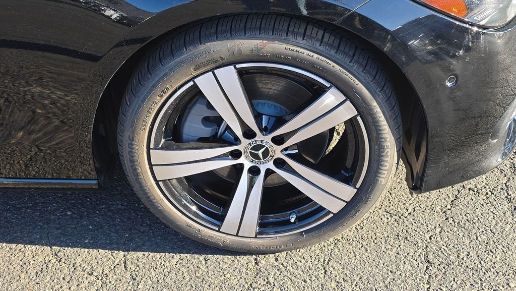 Used 2025 Black Mercedes-Benz C 300 image 9