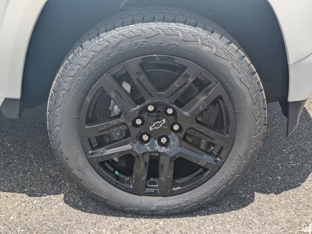 2025 Chevrolet Colorado Z71 - Photo 11