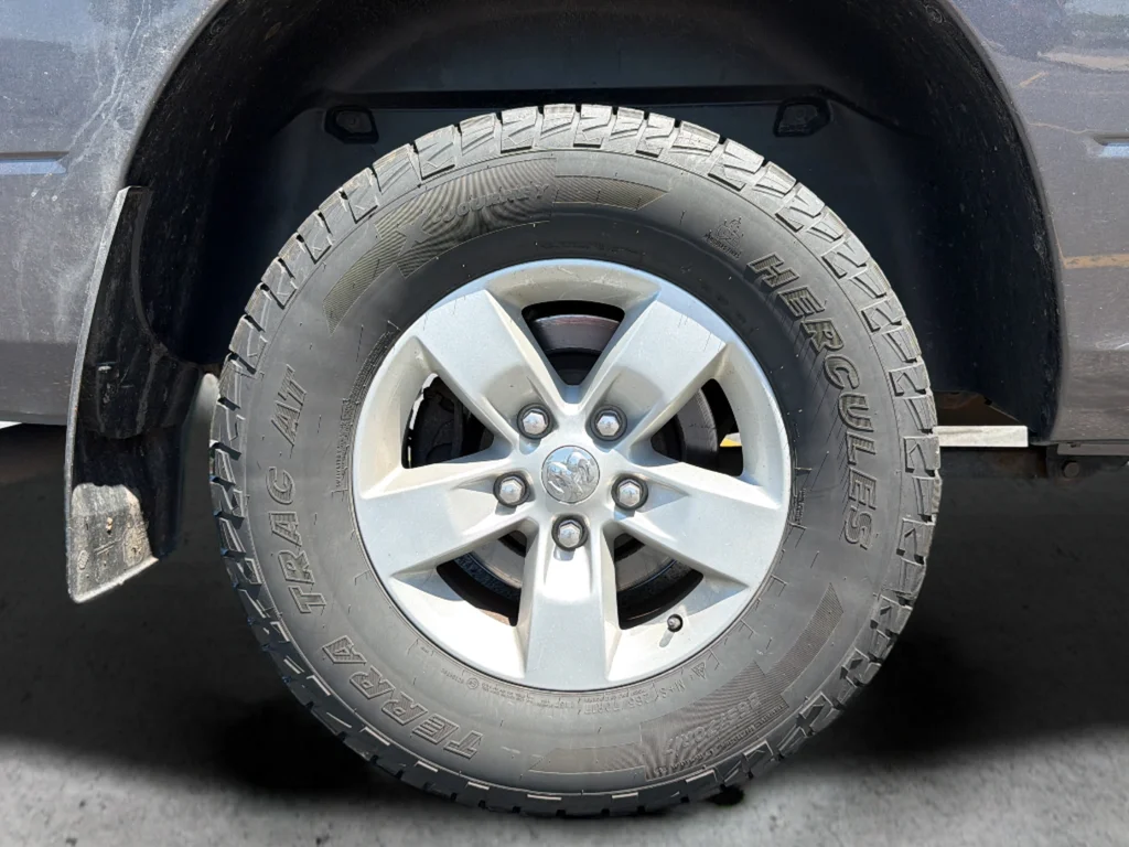 Used 2018 Gray Ram Express image 14