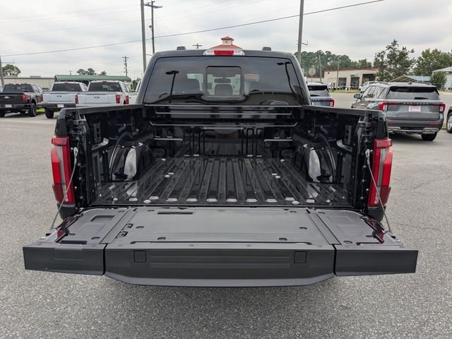 2025 Ford F-150 Lariat - Photo 14
