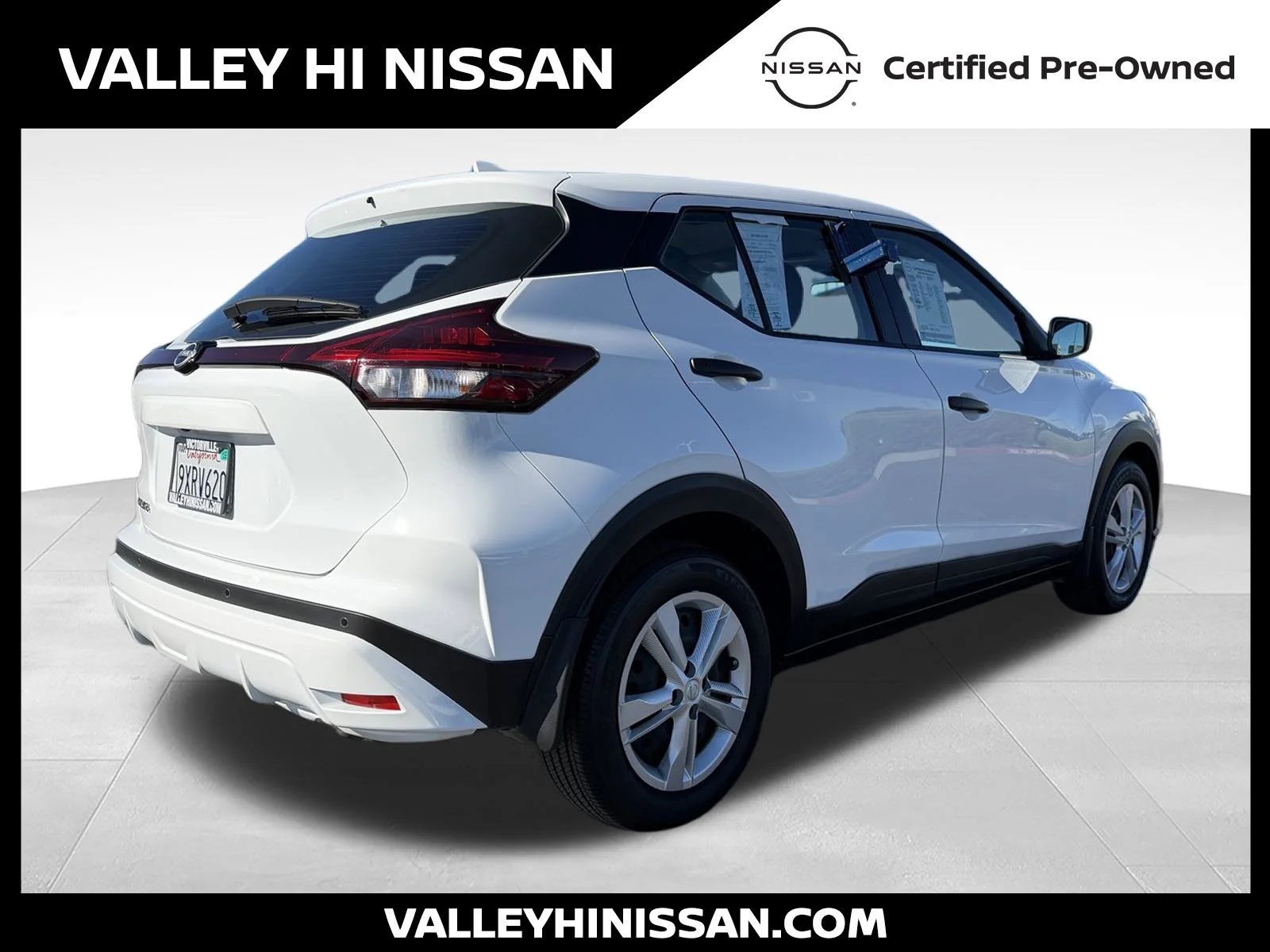 Certified Used 2025 White Nissan S image 7