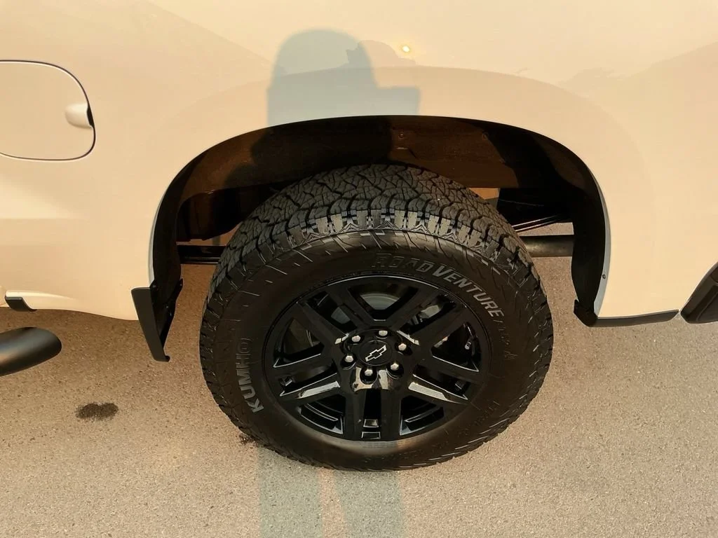 Used 2024 Summit White Chevrolet LT Trail Boss image 26
