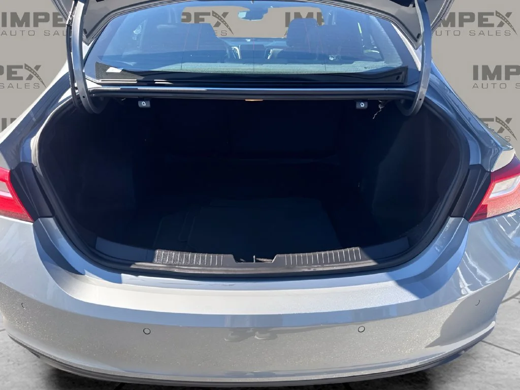 Used 2025 Gray Chevrolet LT image 26