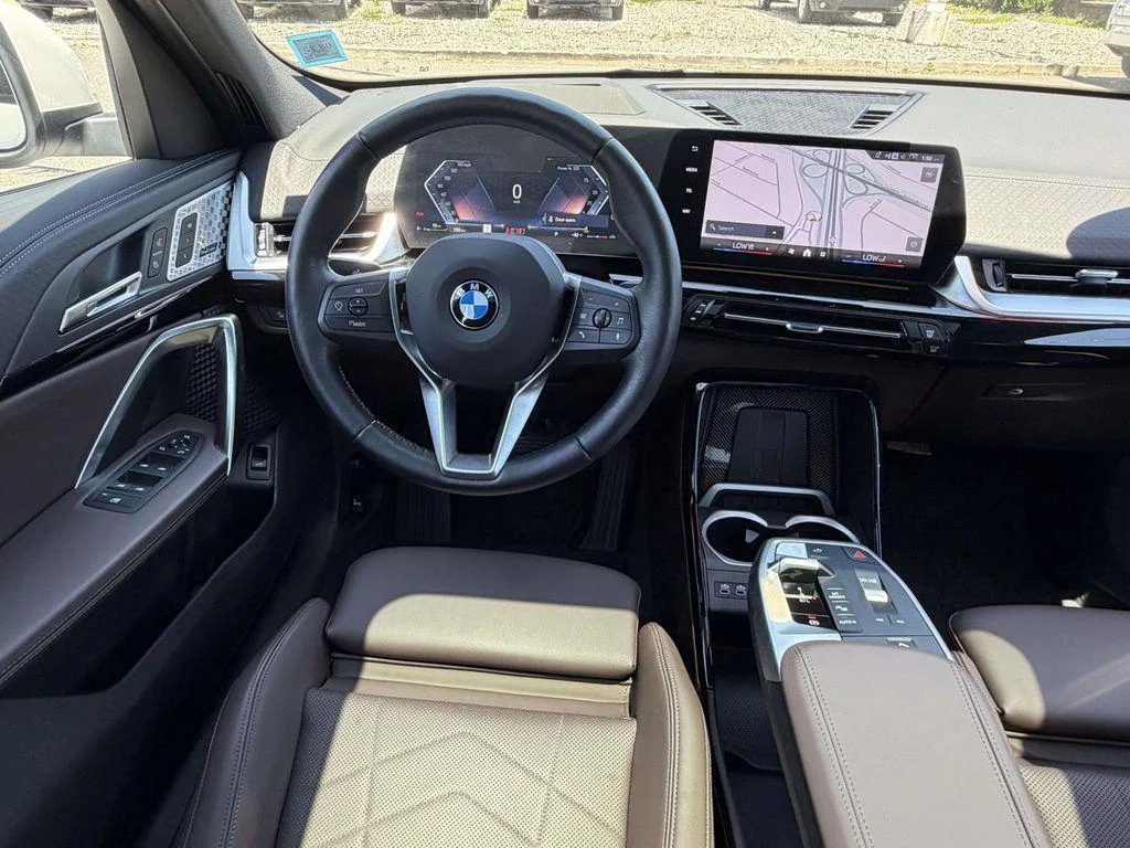 Used 2025 Alpine White BMW xDrive28i image 22