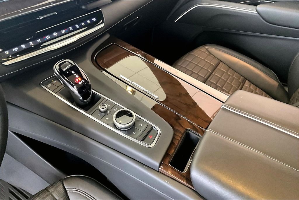Used 2024 Red Cadillac Sport Platinum image 14