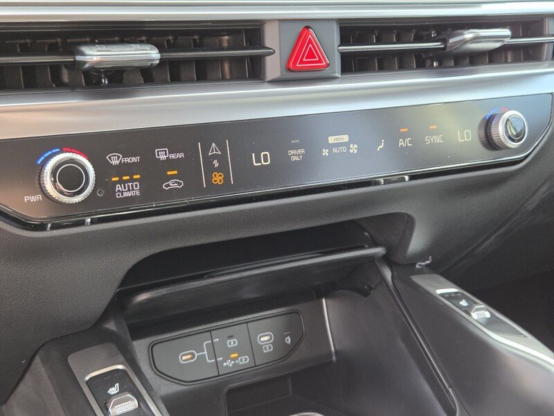 New 2026 Steel Gray Kia EX image 14
