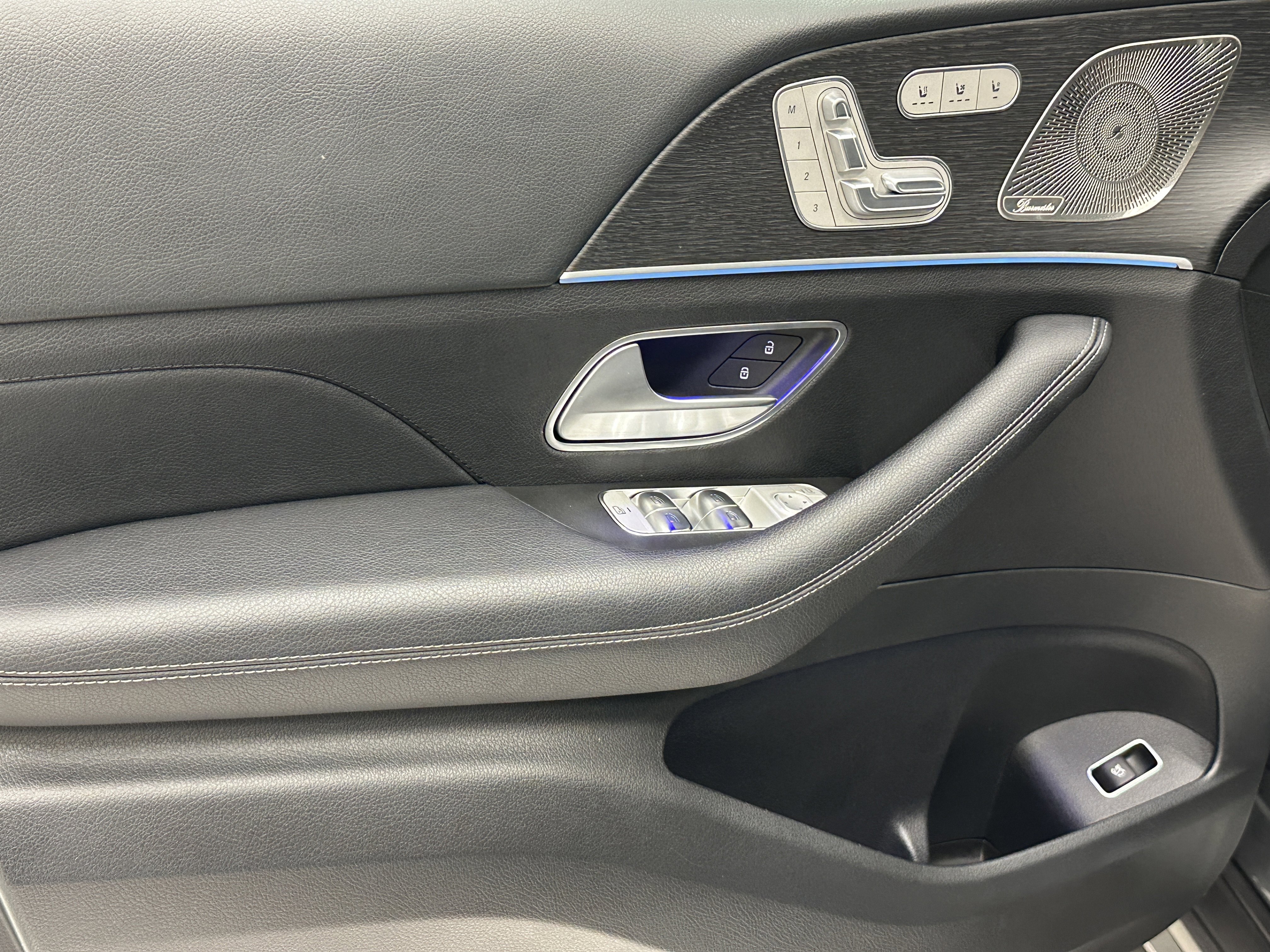 Certified Used 2024 Gray Mercedes-Benz GLS 450 image 11
