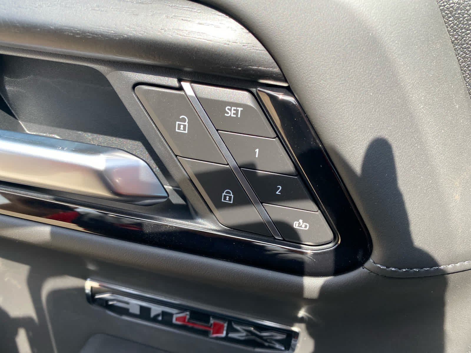2026 GMC Sierra 1500 AT4X - Photo 7