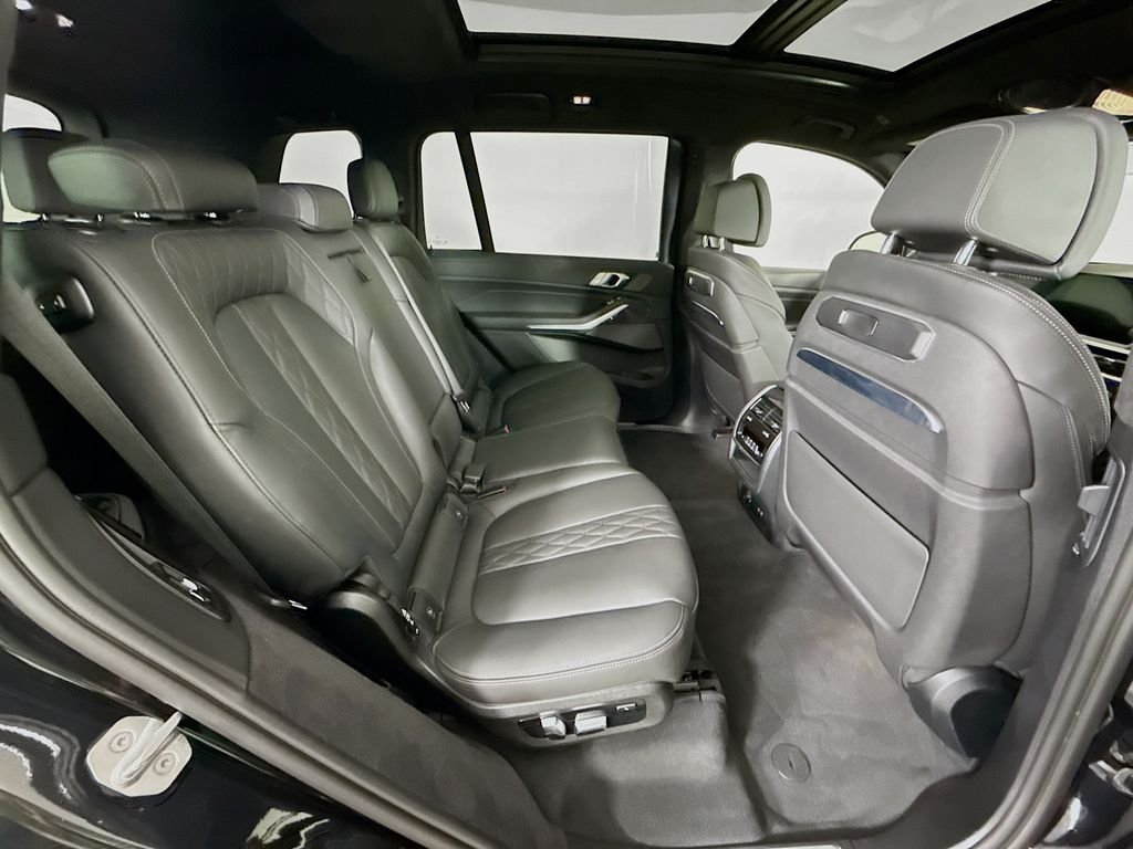 2024 BMW X7 ALPINA XB7 - Photo 30