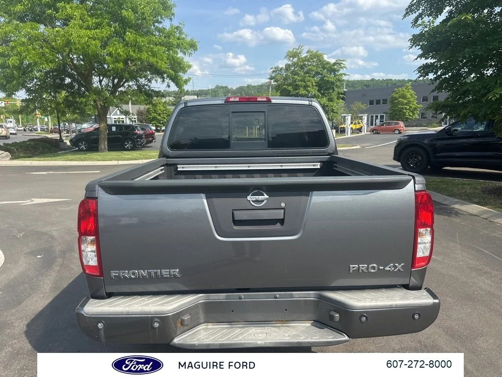 Used 2018 Gray Nissan PRO-4X image 6
