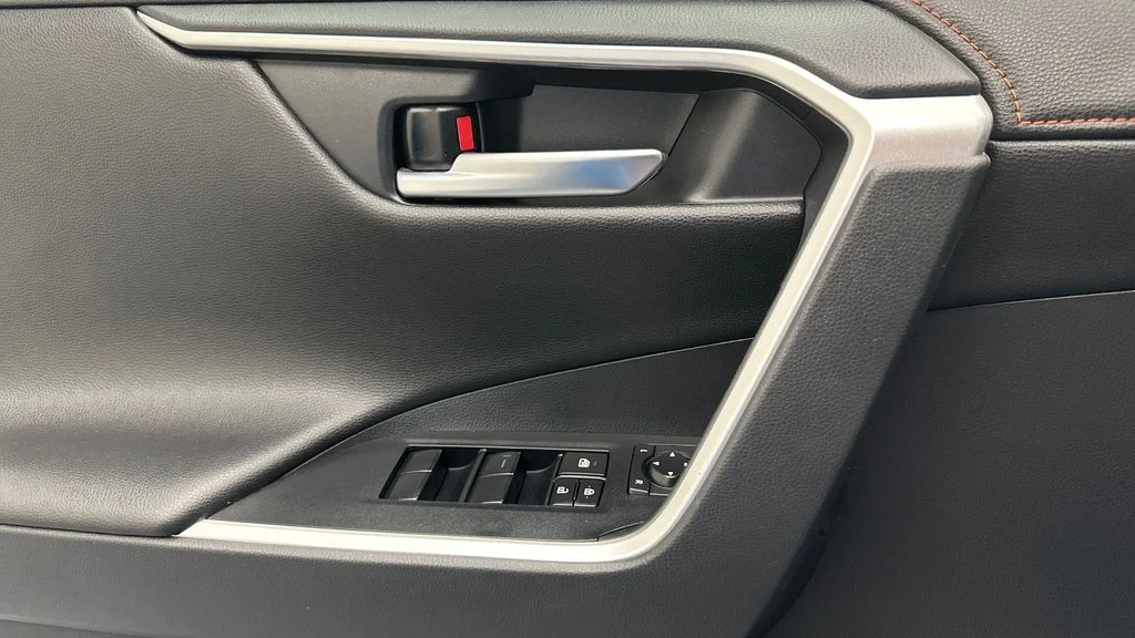 Certified Used 2019 Blue Toyota Adventure image 18