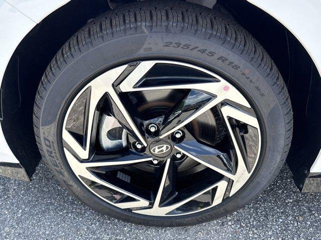 New 2026 Serenity White Hyundai SEL Sport image 9