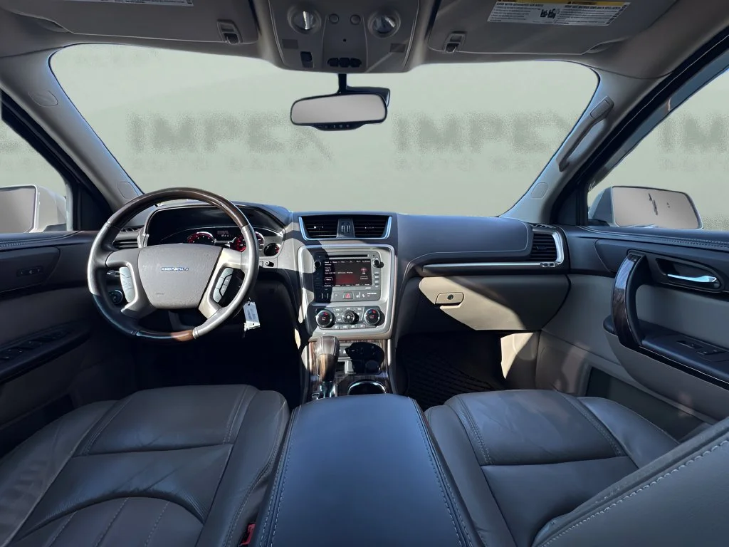 Used 2015 White GMC Denali image 15