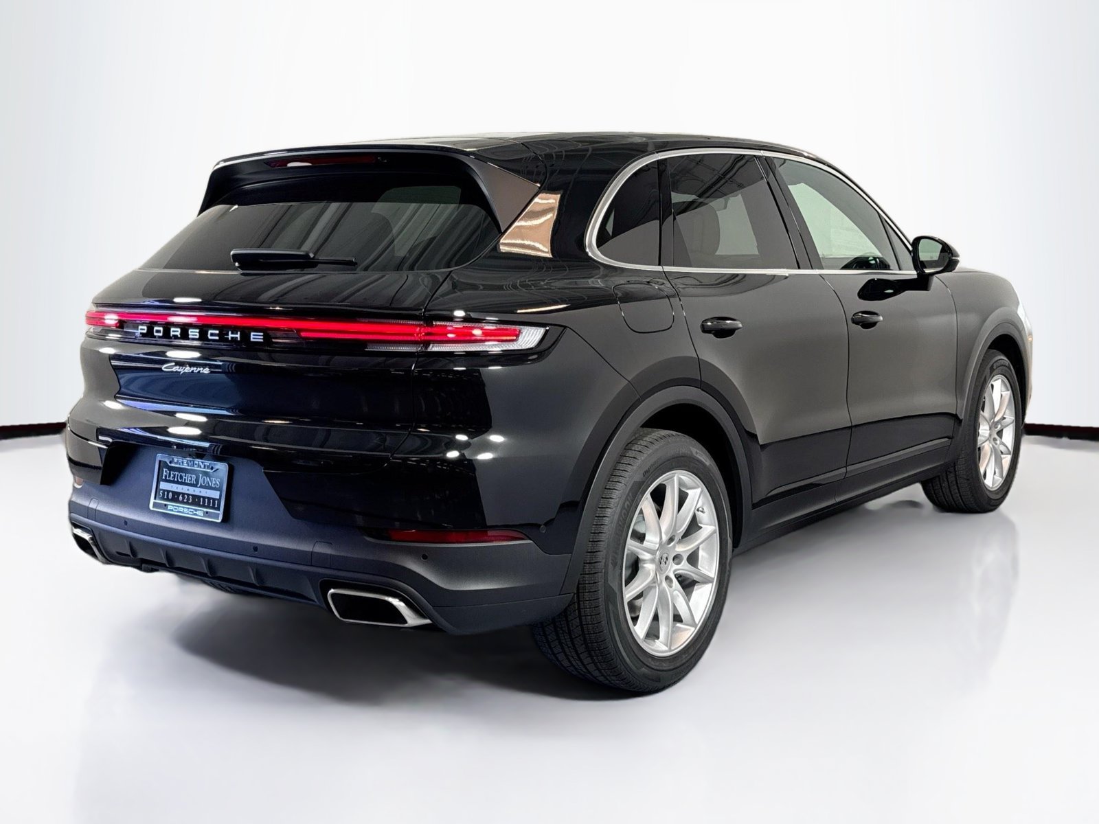 Used 2026 Chromite Black Metallic Porsche  image 9