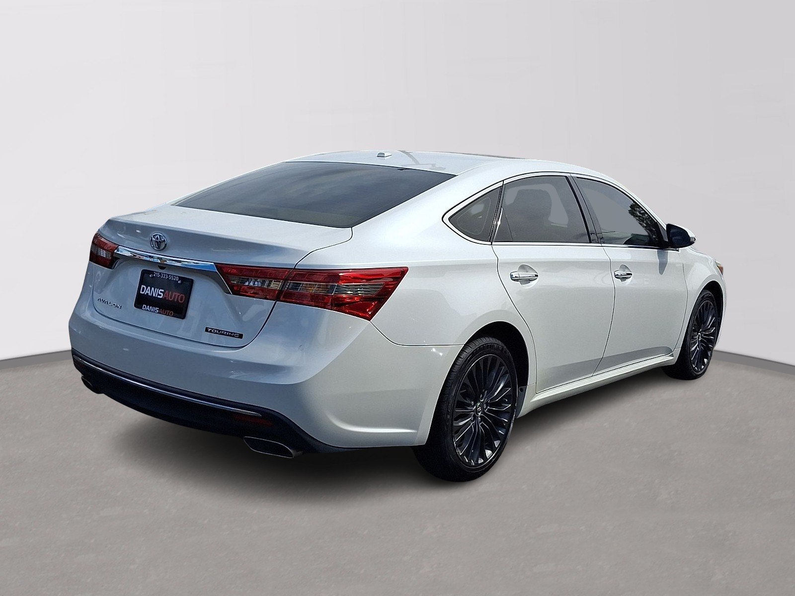 Used 2016 Blizzard Pearl - 070 Toyota Touring image 6
