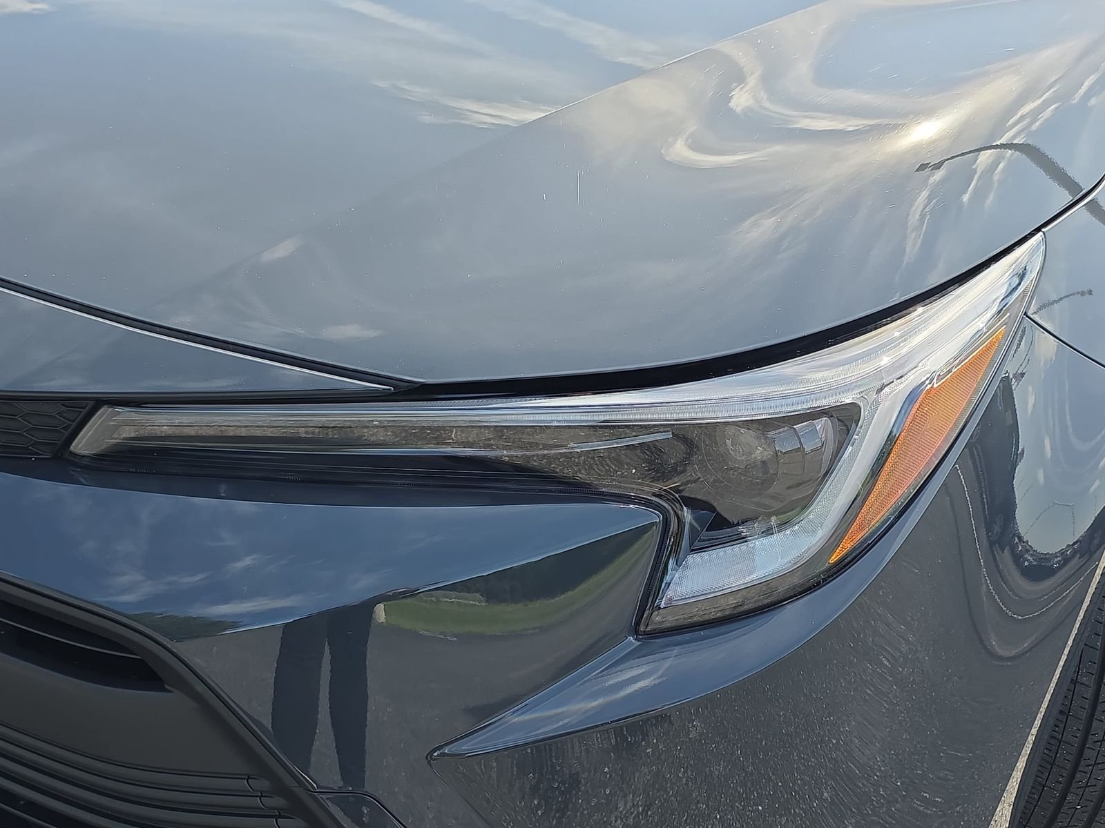 2026 Toyota Corolla LE - Photo 29