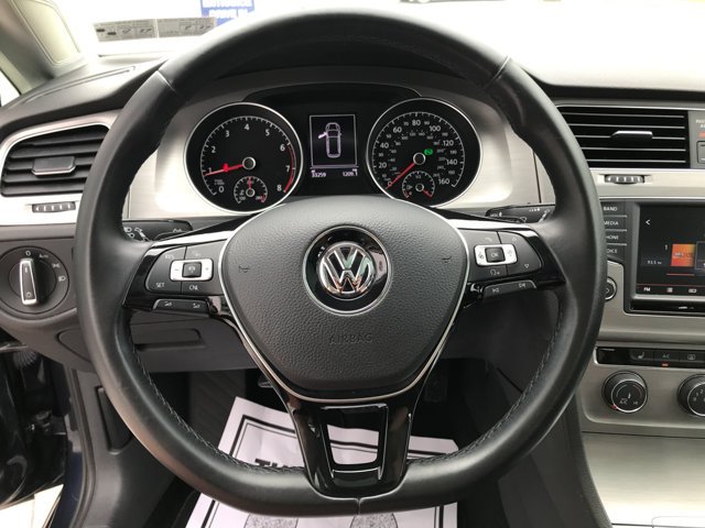 Used 2016 Night Blue Metallic Volkswagen TSI Limited Edition image 17