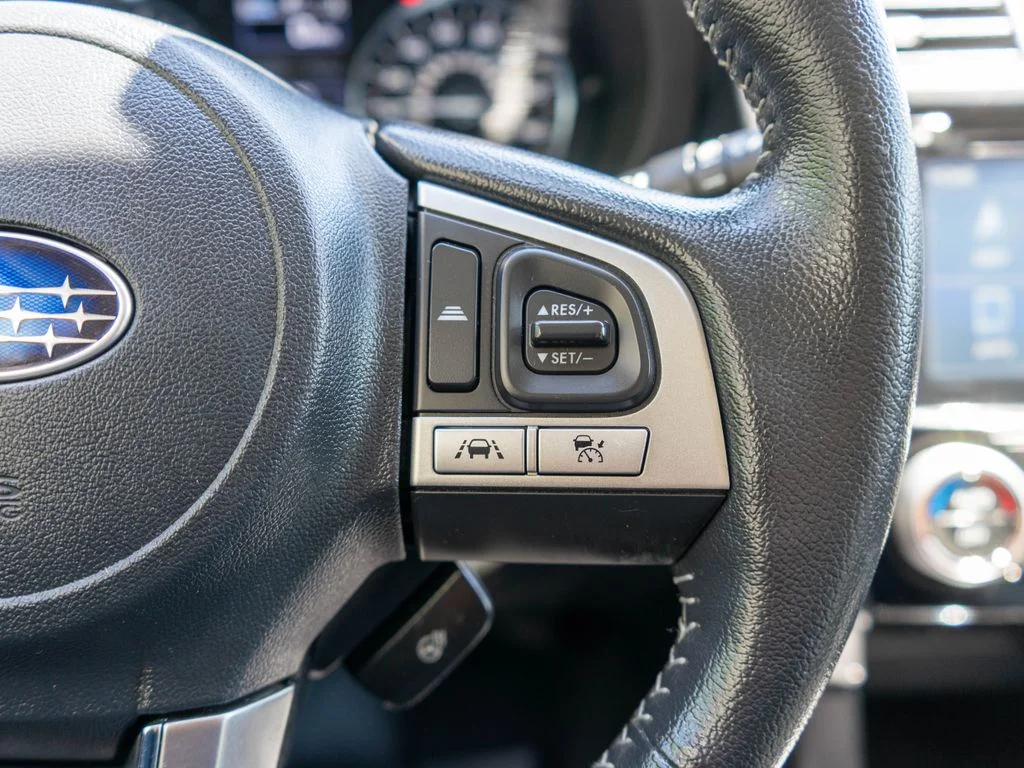 Used 2018 Red Subaru 2.5i Touring image 20