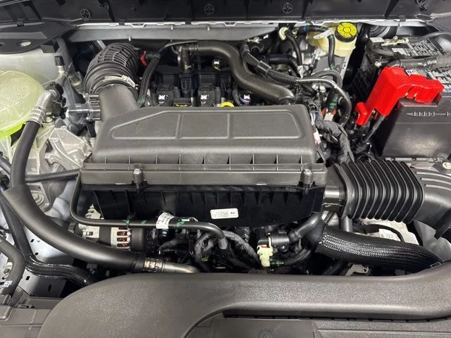 New 2026 Oxford White Ford Active image 9