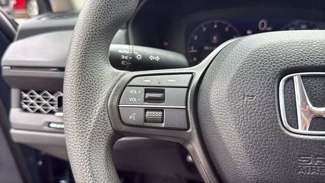 Used 2024 Canyon River Blue Metallic Honda EX image 22