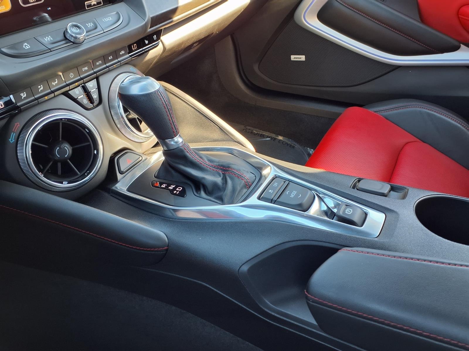 Used 2018 Silver Chevrolet 2LT image 7