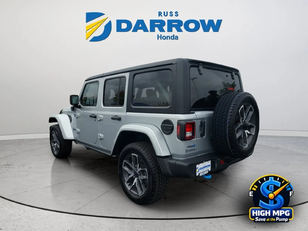 Used 2024 Silver Jeep Sport S 4xe image 3