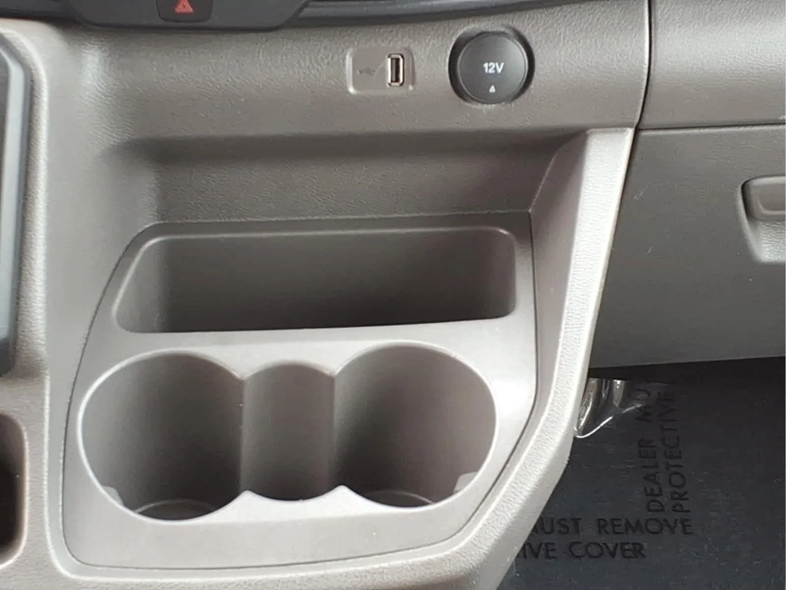 Used 2025 Oxford White Ford XLT image 27
