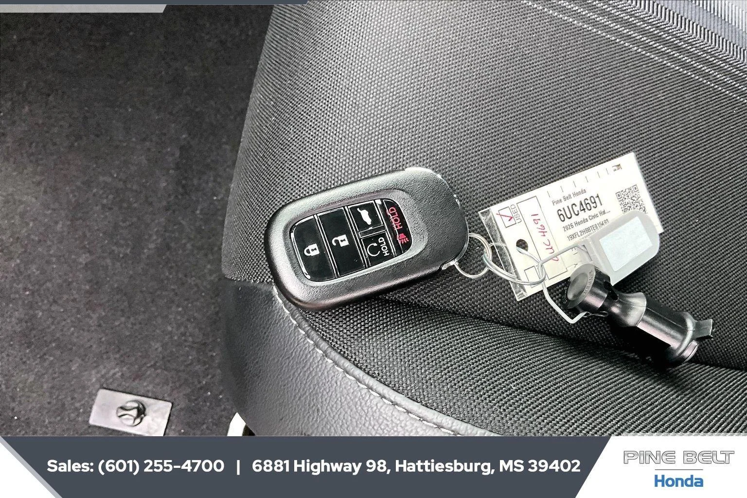 Used 2026 Platinum White Pearl Honda Sport image 9