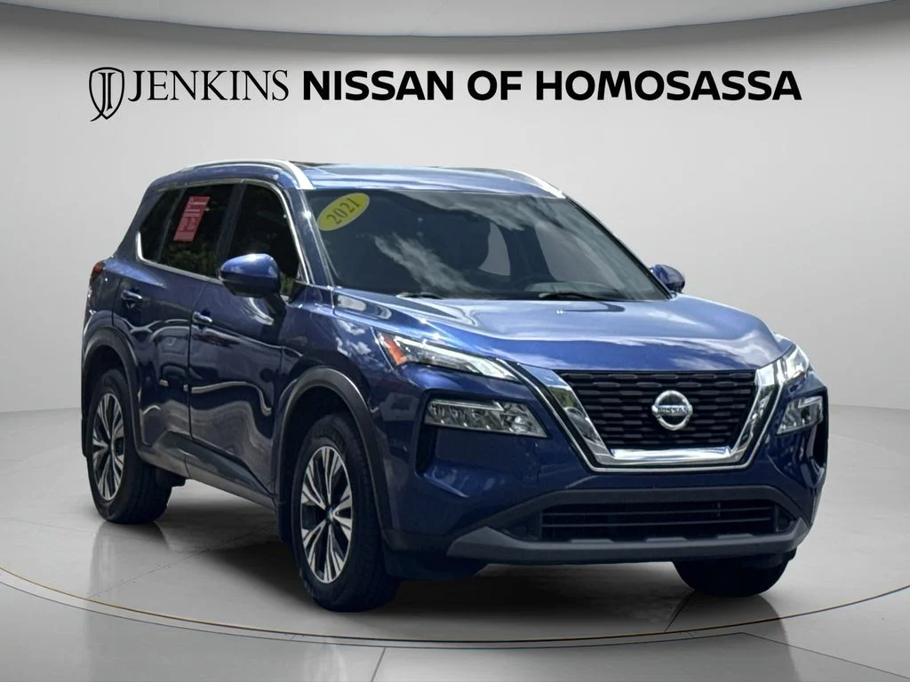 Used 2021 Blue Nissan SV image 1