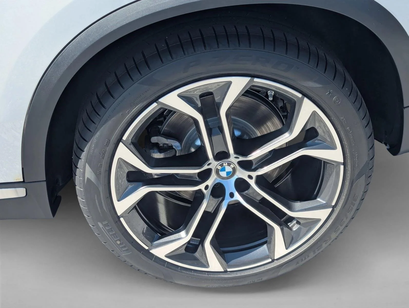 2026 BMW X5 40i - Photo 9